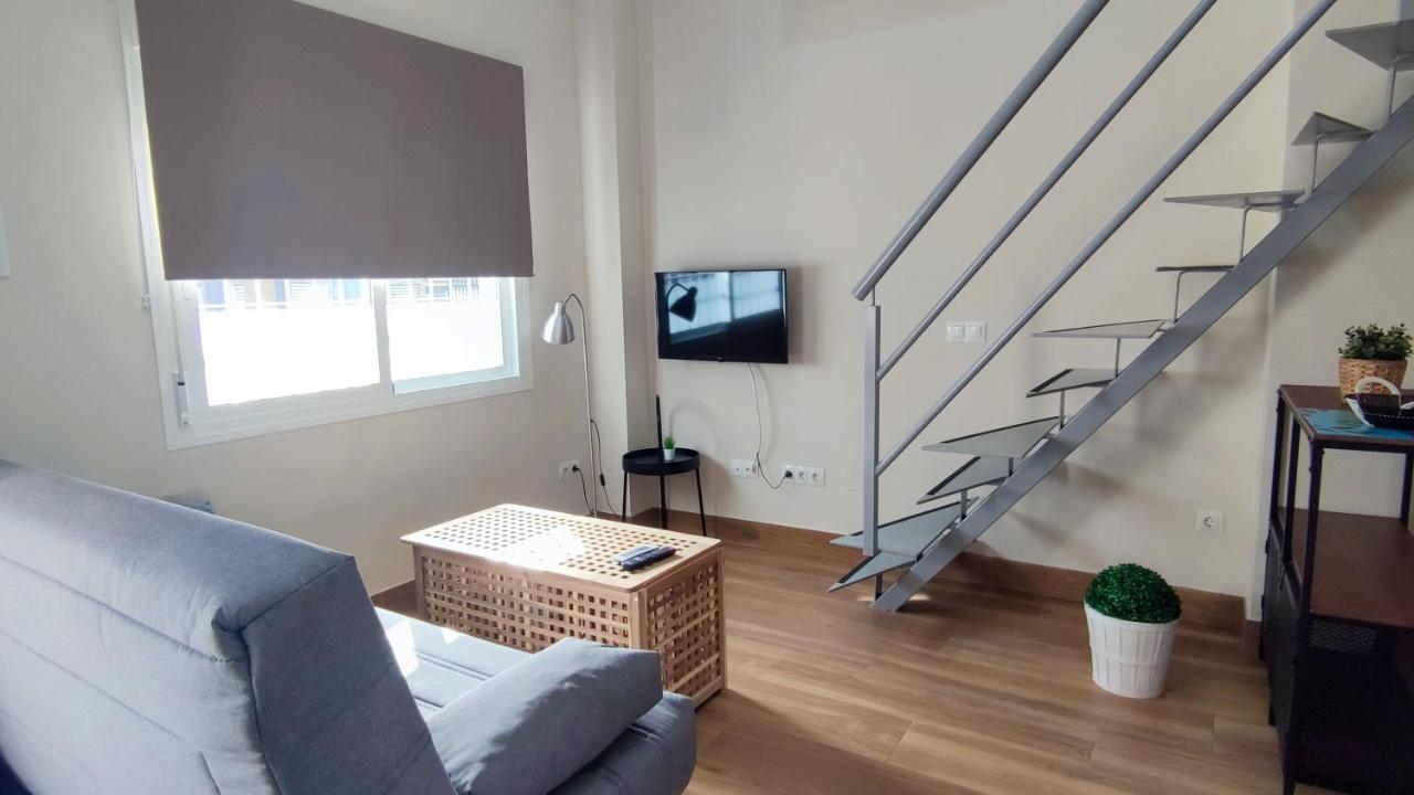 Loft Duplex Varela Beach - Alojamientos La Torre Torre Del Mar Kültér fotó